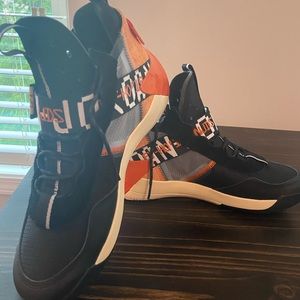 Jordan Defy Shattered backboard shoes